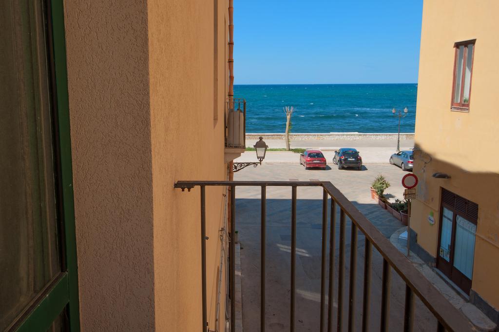 Campo Appartamenti Trapani Habitación foto